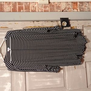 LulaRoe Lindsay 3/4 sleeve Kimono